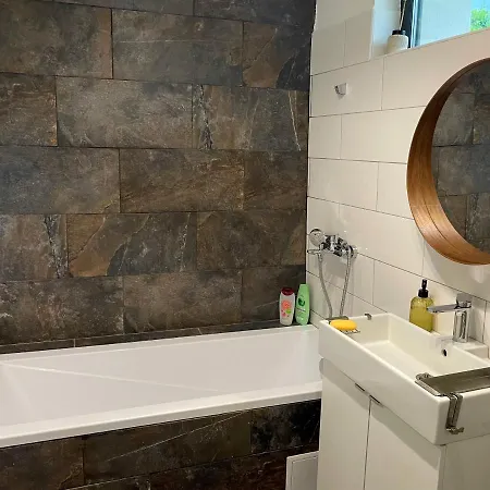 Ezerjo Vendeghaz Almadi Panoramas Hegyoldalaban Hotel