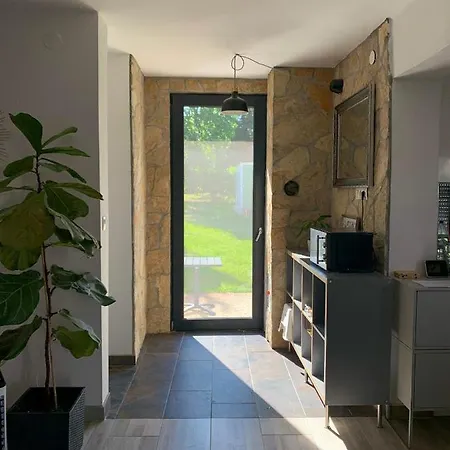 Ezerjo Vendeghaz Almadi Panoramas Hegyoldalaban