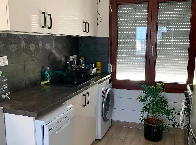 מלון Ezerjo Vendeghaz Almadi Panoramas Hegyoldalaban Balatonalmádi